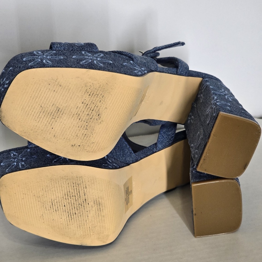 Nine West Denim Embroidered Floral Chuinky Platform Block Heel Sandals Womens 8 - Picture 6 of 7